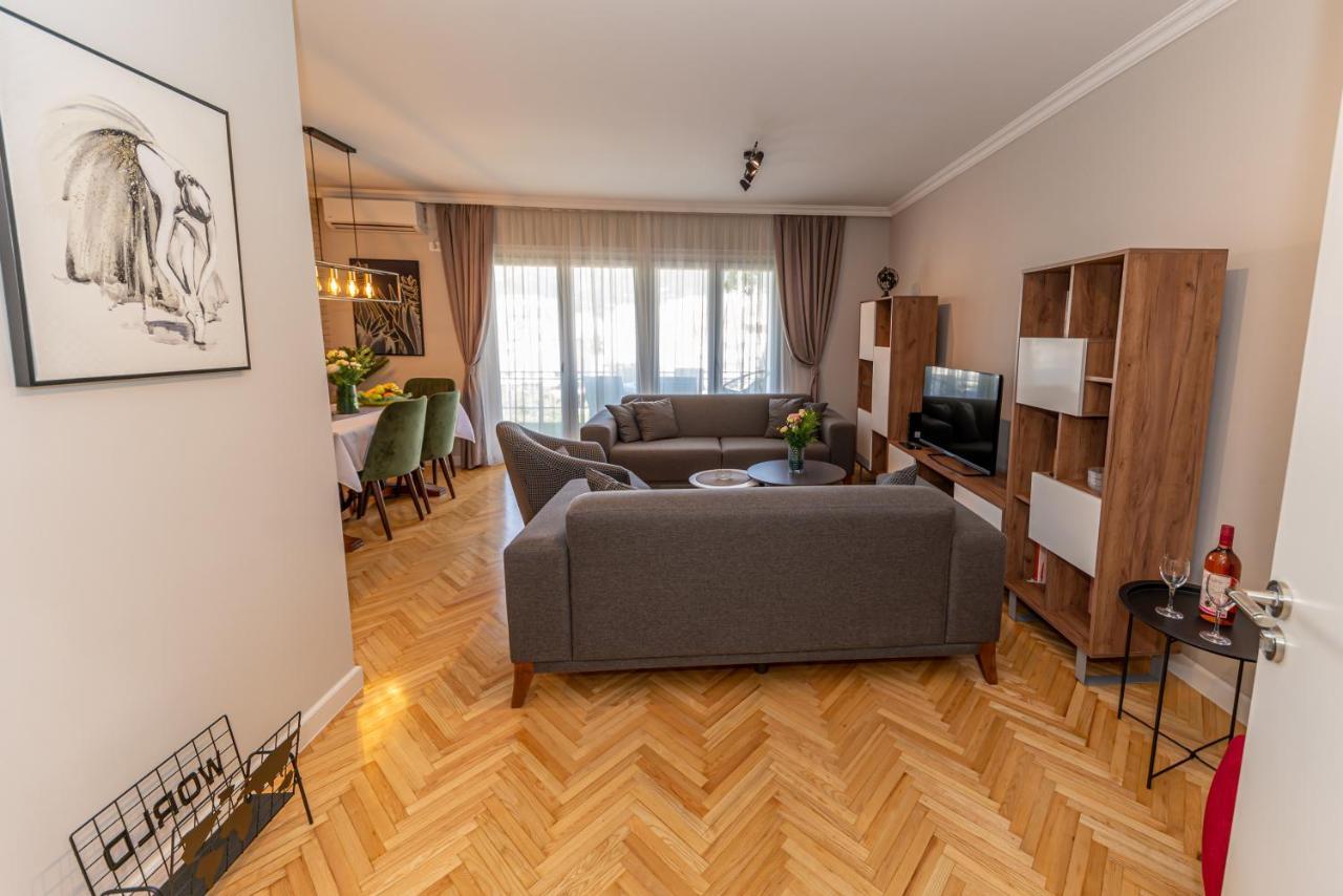 City Center De Lux Apartment Bar Ngoại thất bức ảnh