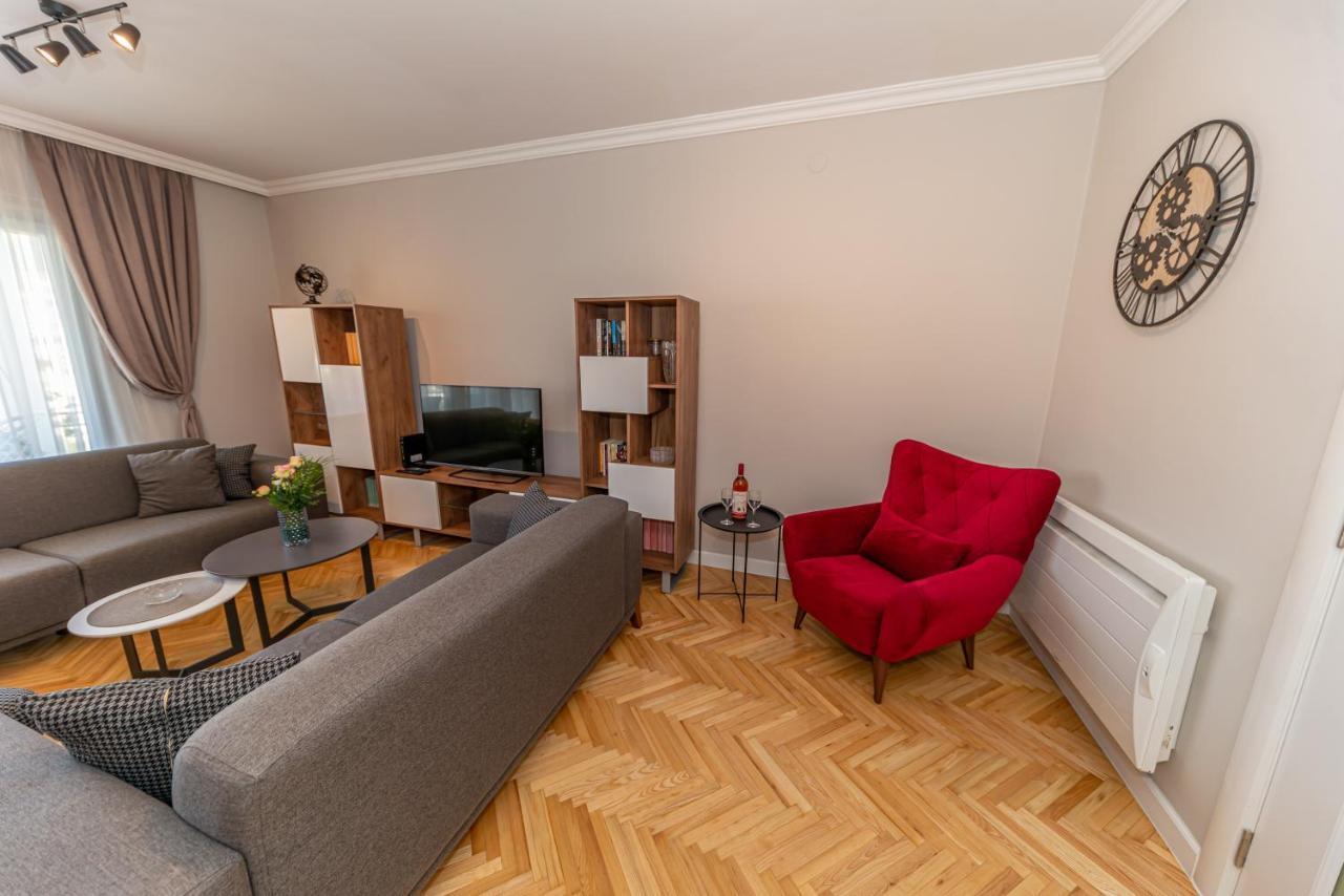 City Center De Lux Apartment Bar Ngoại thất bức ảnh